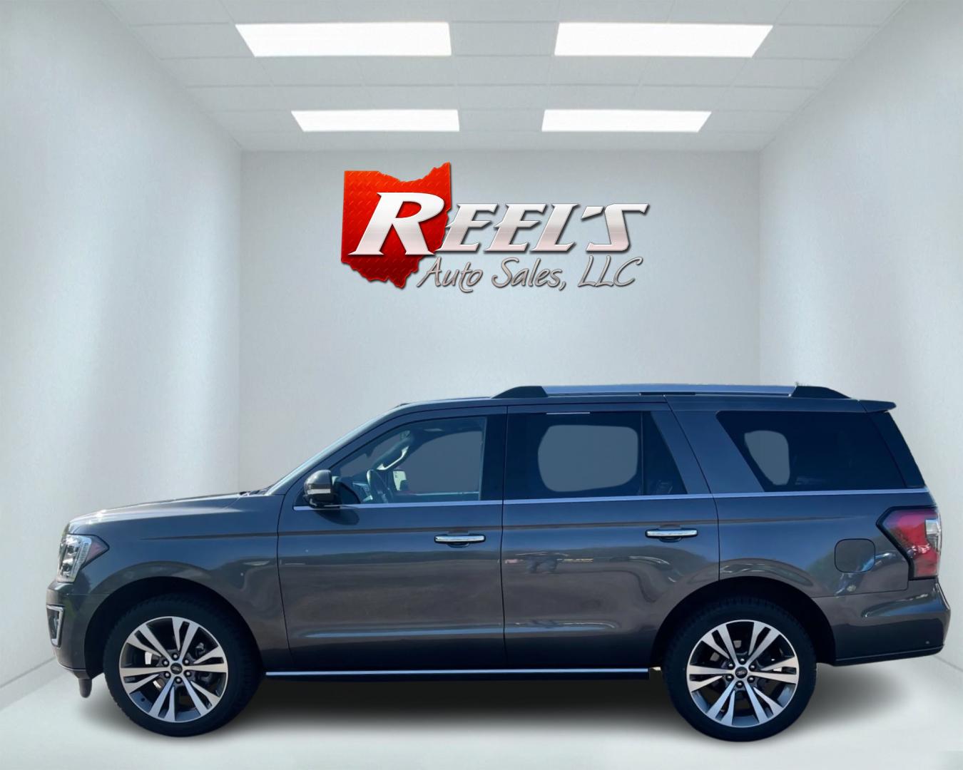2021 Gray /Black Ford Expedition Limited 302A 4WD (1FMJU2AT0ME) with an 3.5L V6 DOHC 24V TWIN TURBO engine, 10 Speed Auto transmission, located at 11115 Chardon Rd. , Chardon, OH, 44024, (440) 214-9705, 41.580246, -81.241943 - Photo#9
